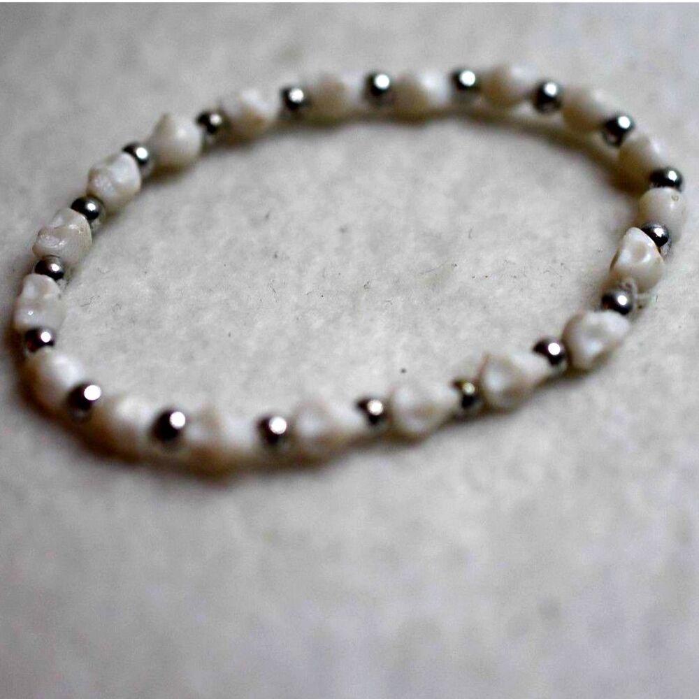 White Skulls Silver Tone Beaded Stretch Gothic Punk Bracelet